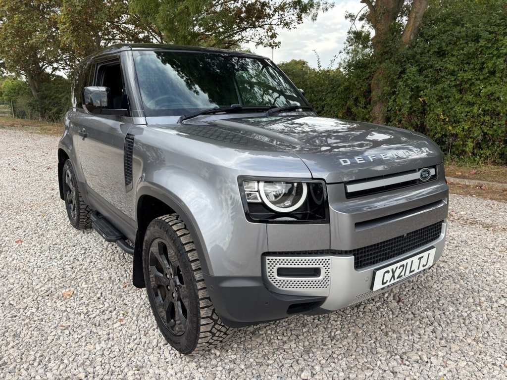 Used Land Rover Defender 2021 for sale - 76783518: Photo 1