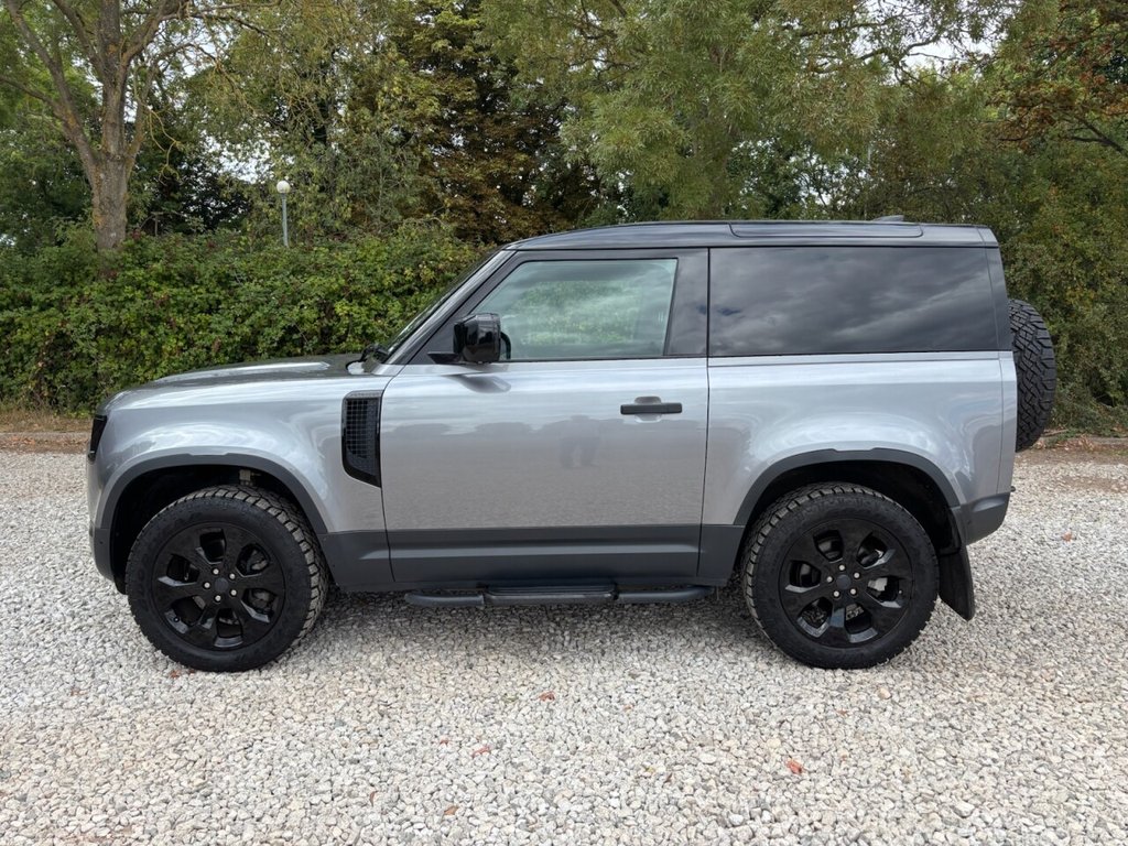 Used Land Rover Defender 2021 for sale - 76783518: Photo 14