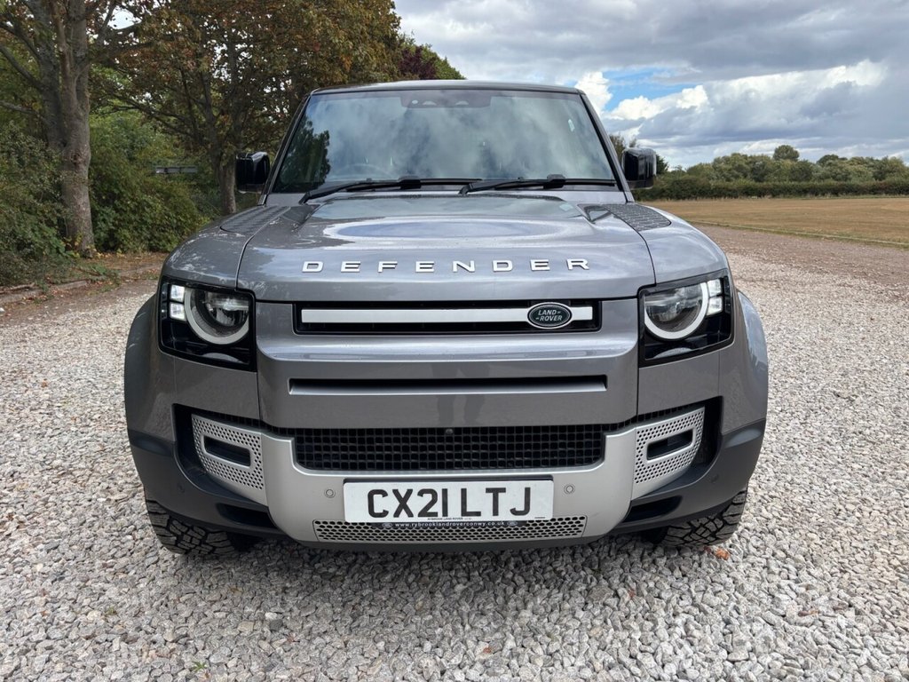 Used Land Rover Defender 2021 for sale - 76783518: Photo 15
