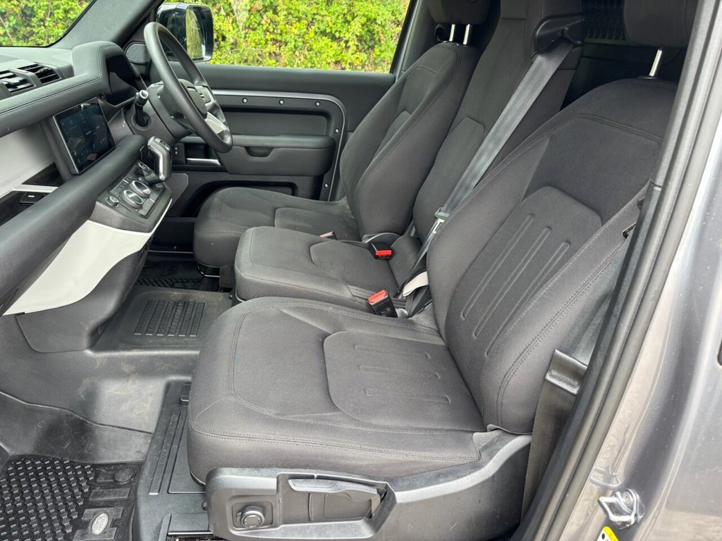 Used Land Rover Defender 2021 for sale - 76783518: Photo 20