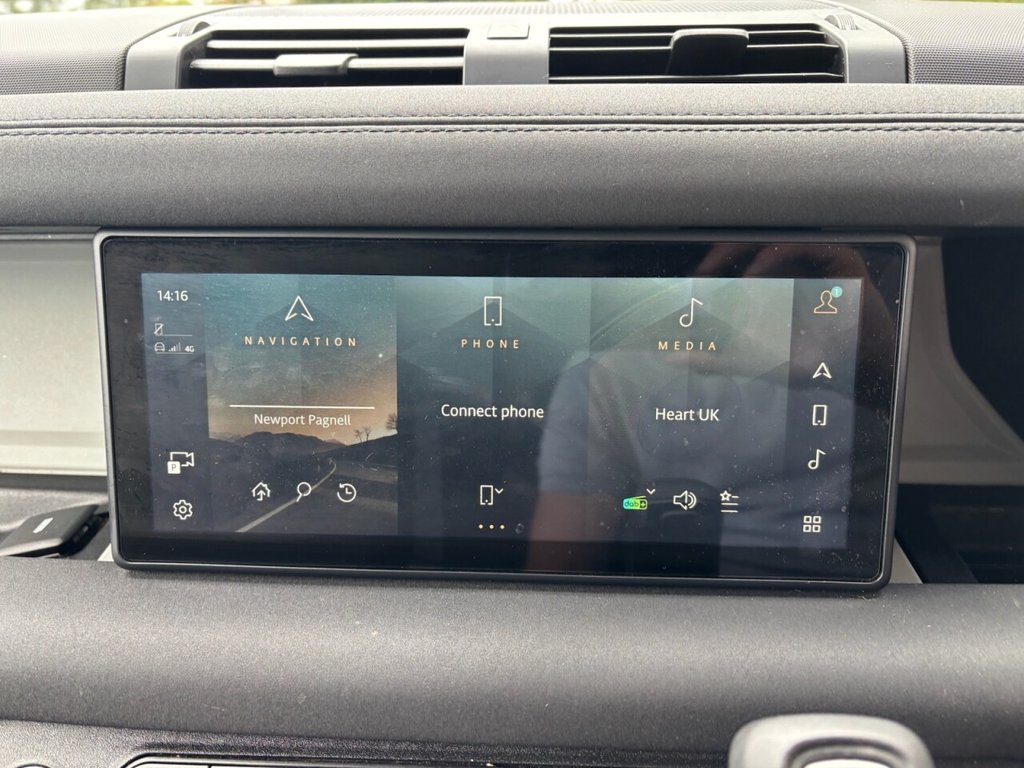 Used Land Rover Defender 2021 for sale - 76783518: Photo 30