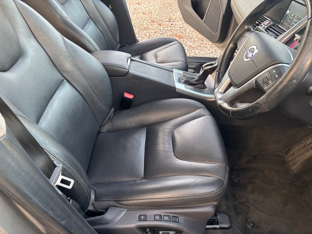 Used Volvo XC60 2016 for sale - 76783676: Photo 33