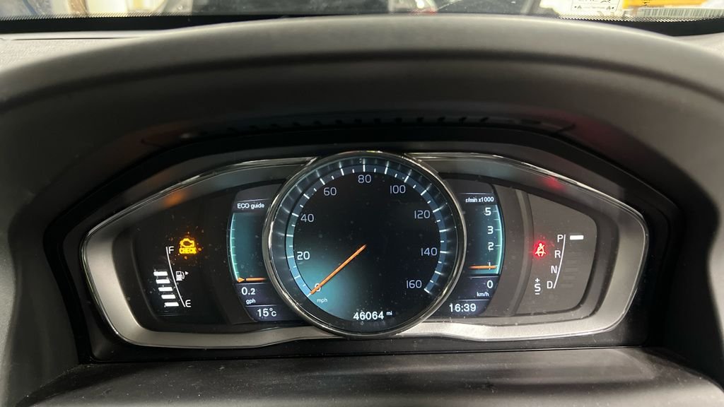 Used Volvo XC60 2016 for sale - 76783676: Photo 8