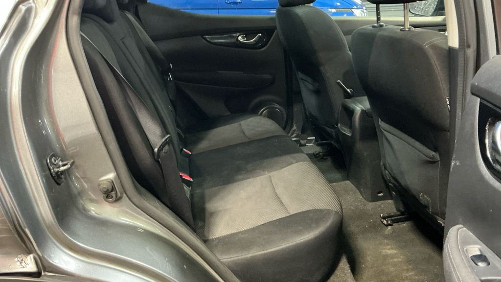 Used Nissan Qashqai 2016 for sale - 77638153: Photo 11