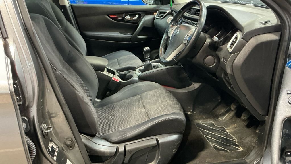 Used Nissan Qashqai 2016 for sale - 77638153: Photo 12