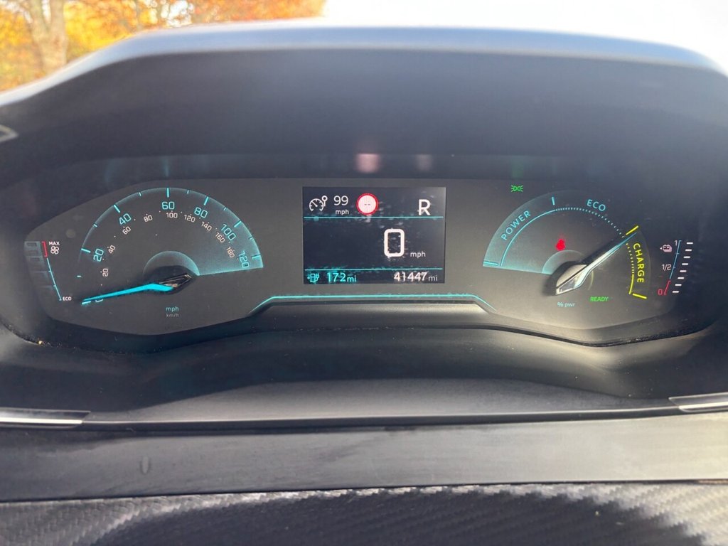 Used Peugeot 2008 2022 for sale - 76783432: Photo 28