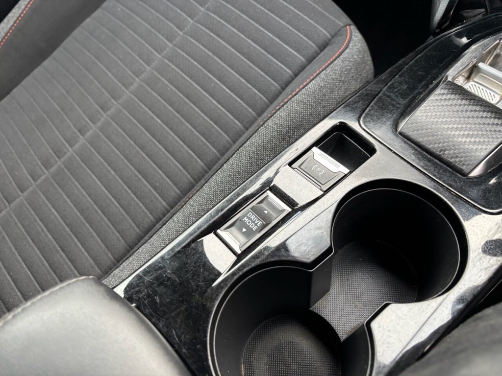 Used Peugeot E-2008 2022 for sale - 76783432: Photo 37