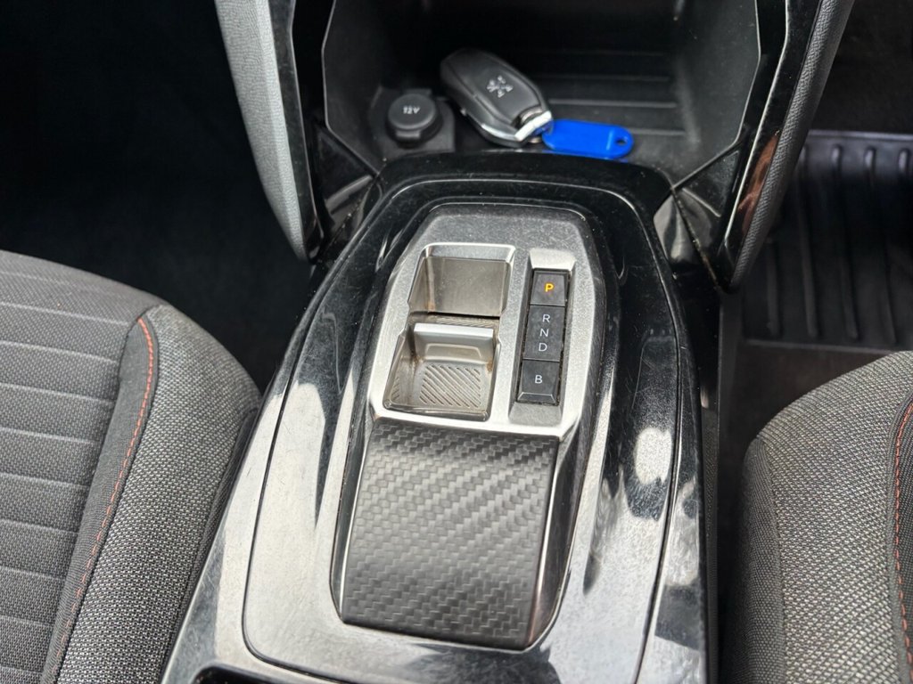 Used Peugeot E-2008 2022 for sale - 76783432: Photo 38