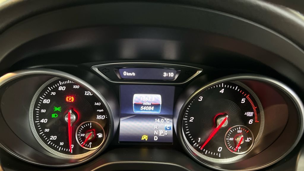 Used Mercedes-Benz GLA 2018 for sale - 76784278: Photo 9