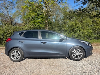 Used Kia Ceed 2015 for sale - 78349572: Photo