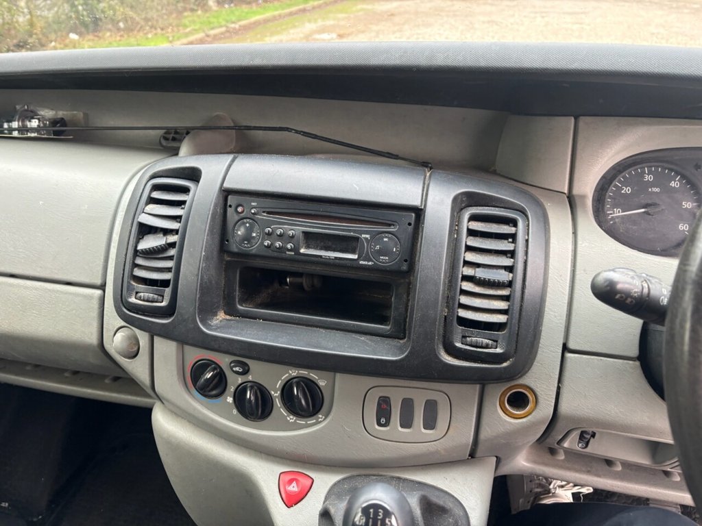 Used Renault Trafic 2006 for sale - 77534348: Photo 21