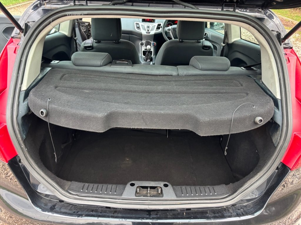Used Ford Fiesta 2012 for sale - 77212080: Photo 19