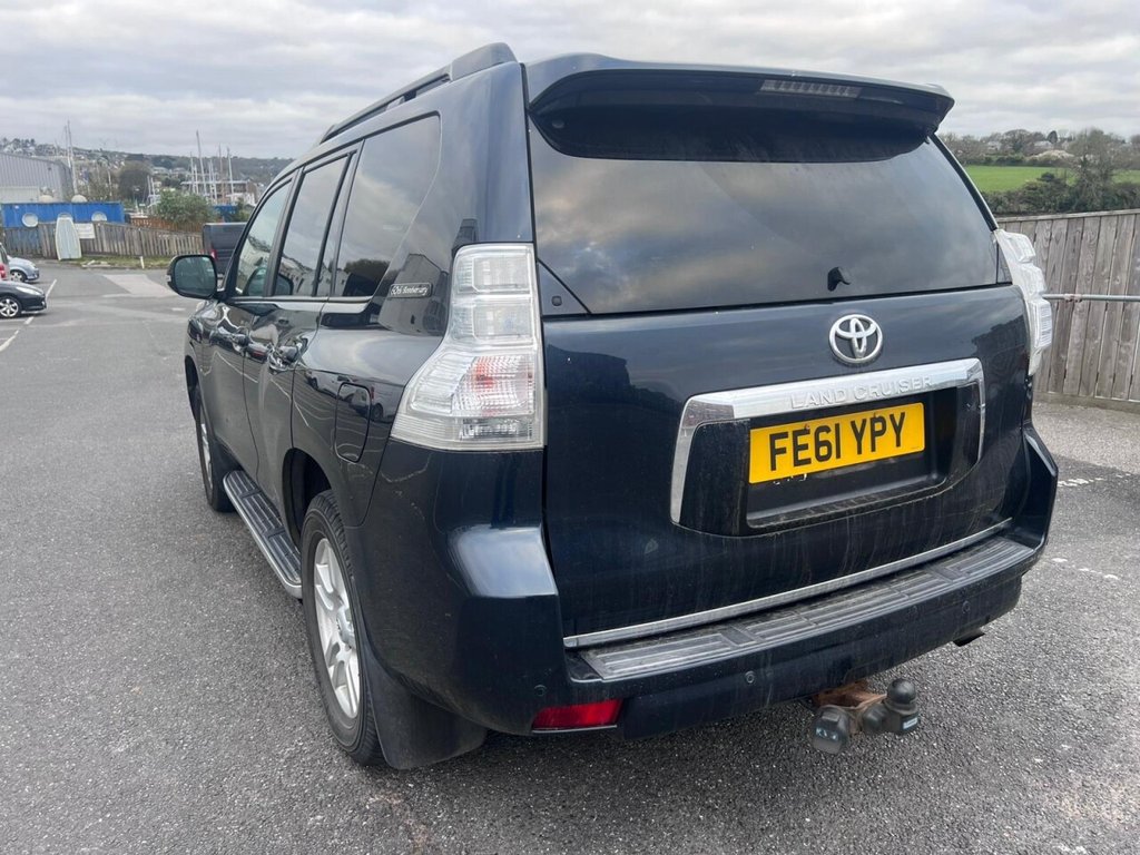 Used Toyota Land Cruiser 2011 for sale - 78117421: Photo 3