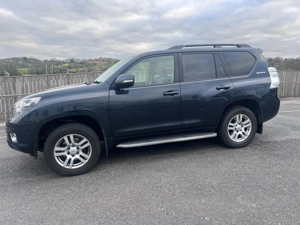 Used Toyota Land Cruiser 2011 for sale - 78117421: Photo 5