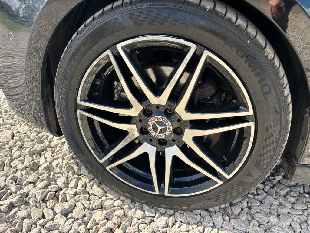 Used Mercedes-Benz V-Class 2018 for sale - 77654875: Photo 17