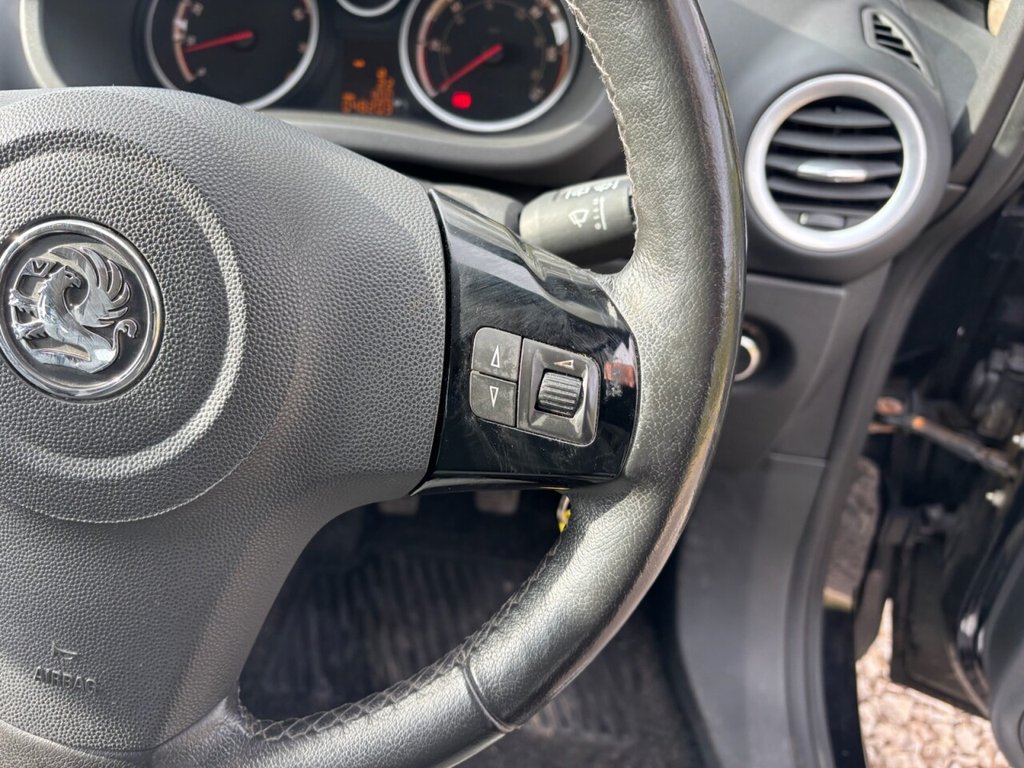 Used Vauxhall Corsa 2010 for sale - 77667734: Photo 20