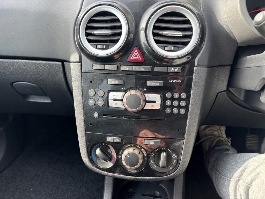 Used Vauxhall Corsa 2010 for sale - 77667734: Photo 41