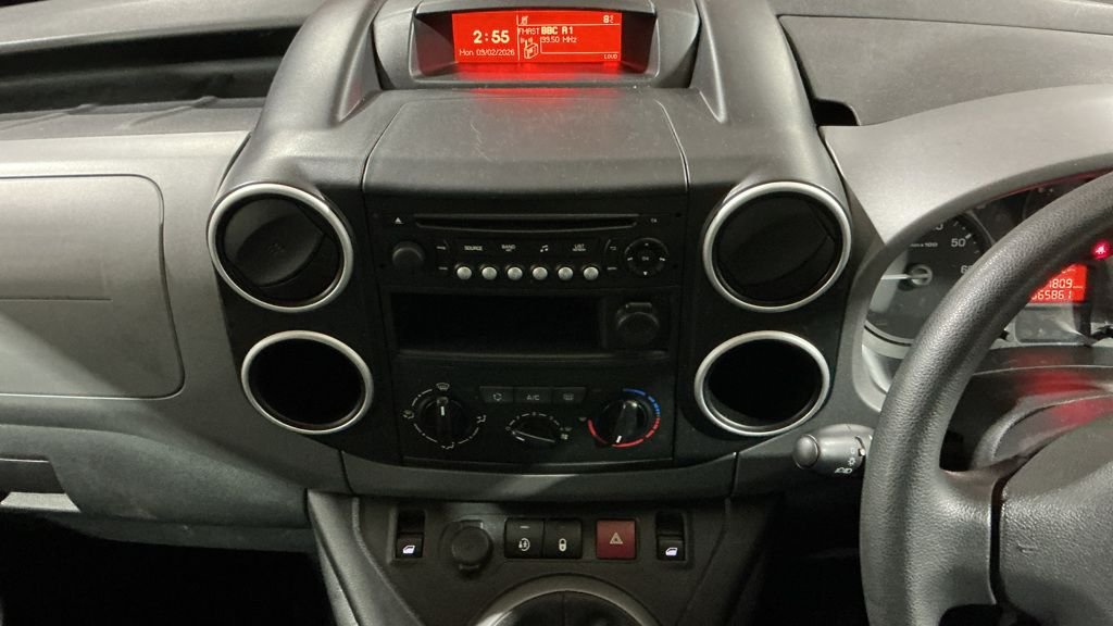 Used Peugeot Partner Tepee 2017 for sale - 77539638: Photo 13