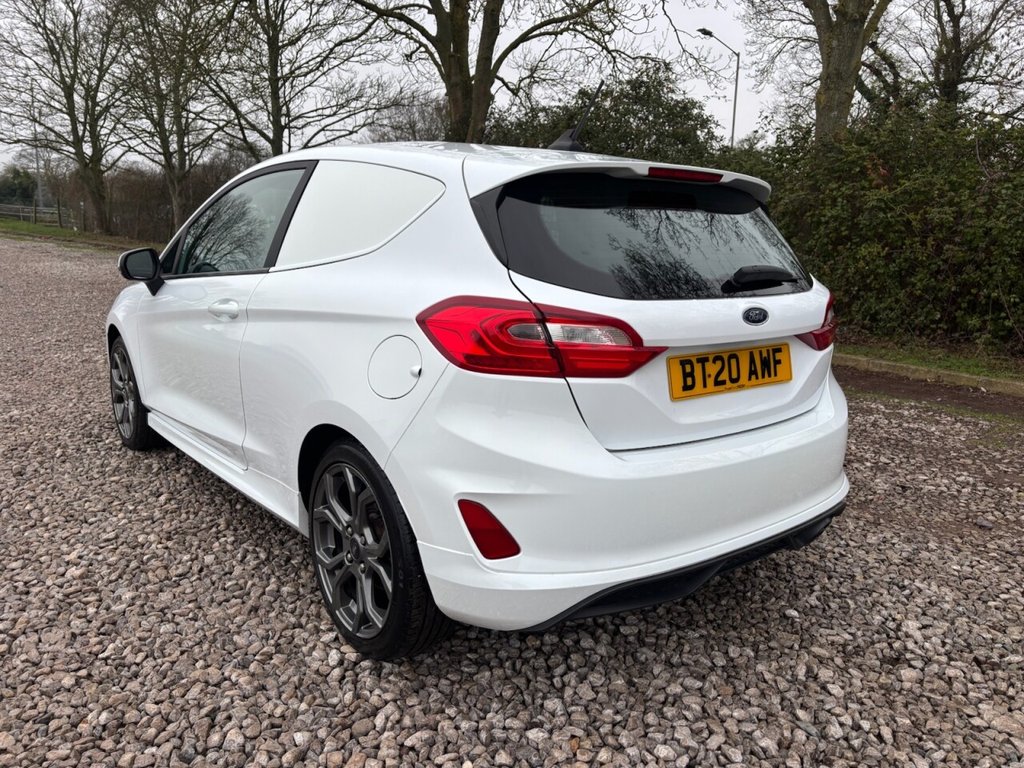 Used Ford Fiesta Van 2020 for sale - 77463745: Photo 11