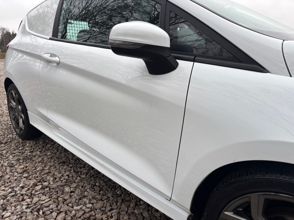 Used Ford Fiesta Van 2020 for sale - 77463745: Photo 19