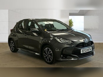 Used Toyota Yaris 2021 for sale - 79122251: Photo