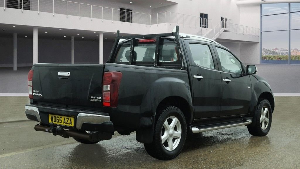 Used Isuzu D-Max 2015 for sale - 77693080: Photo 11