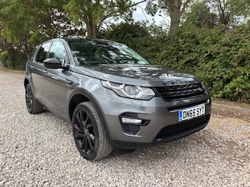 Used Land Rover Discovery Sport 2015 for sale - 79265237: Photo