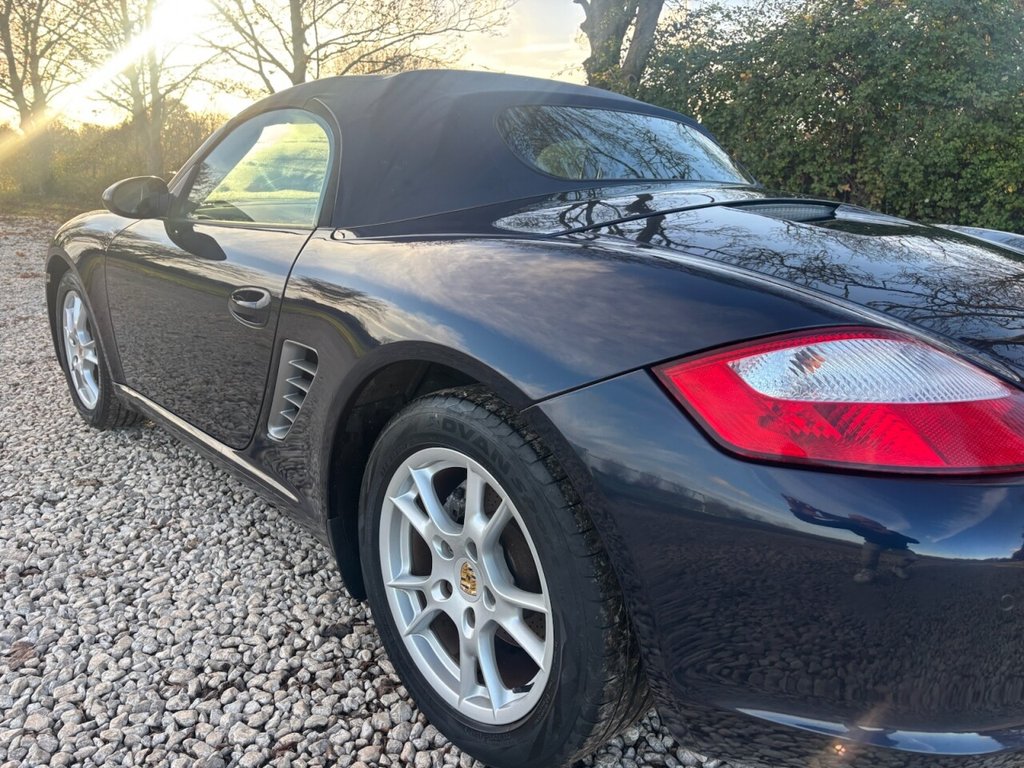 Used Porsche Boxster 2012 for sale - 76783422: Photo 31
