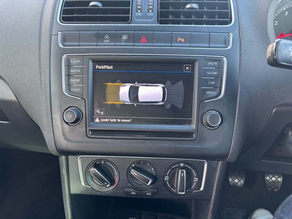 Used Volkswagen Polo 2017 for sale - 76868033: Photo 37