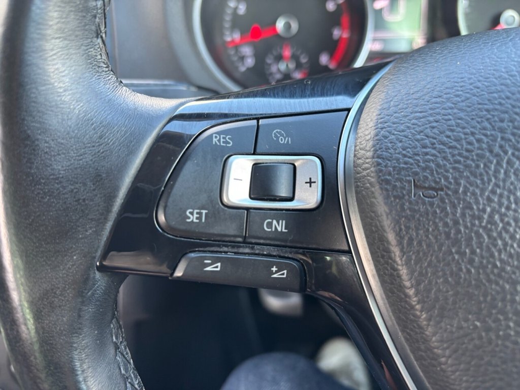 Used Volkswagen Polo 2017 for sale - 76868033: Photo 40