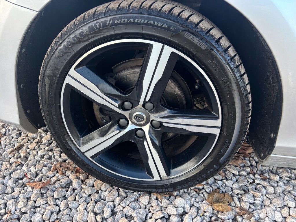 Used Volvo V40 2017 for sale - 76783655: Photo 21