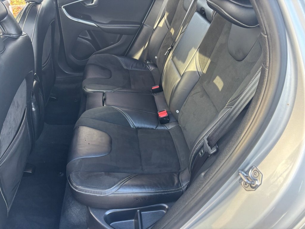 Used Volvo V40 2017 for sale - 76783655: Photo 29