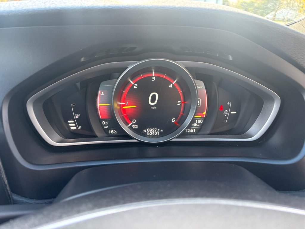 Used Volvo V40 2017 for sale - 76783655: Photo 34