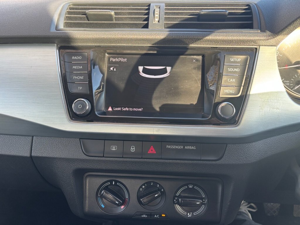 Used Skoda Fabia 2017 for sale - 76783407: Photo 30