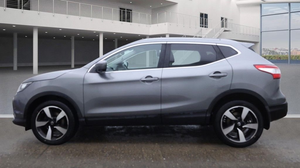 Used Nissan Qashqai 2016 for sale - 76783854: Photo 5