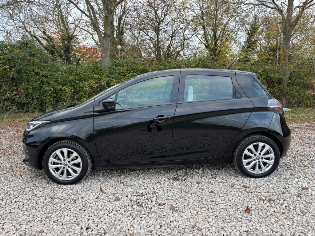Used Renault Zoe 2021 for sale - 76783582: Photo 11
