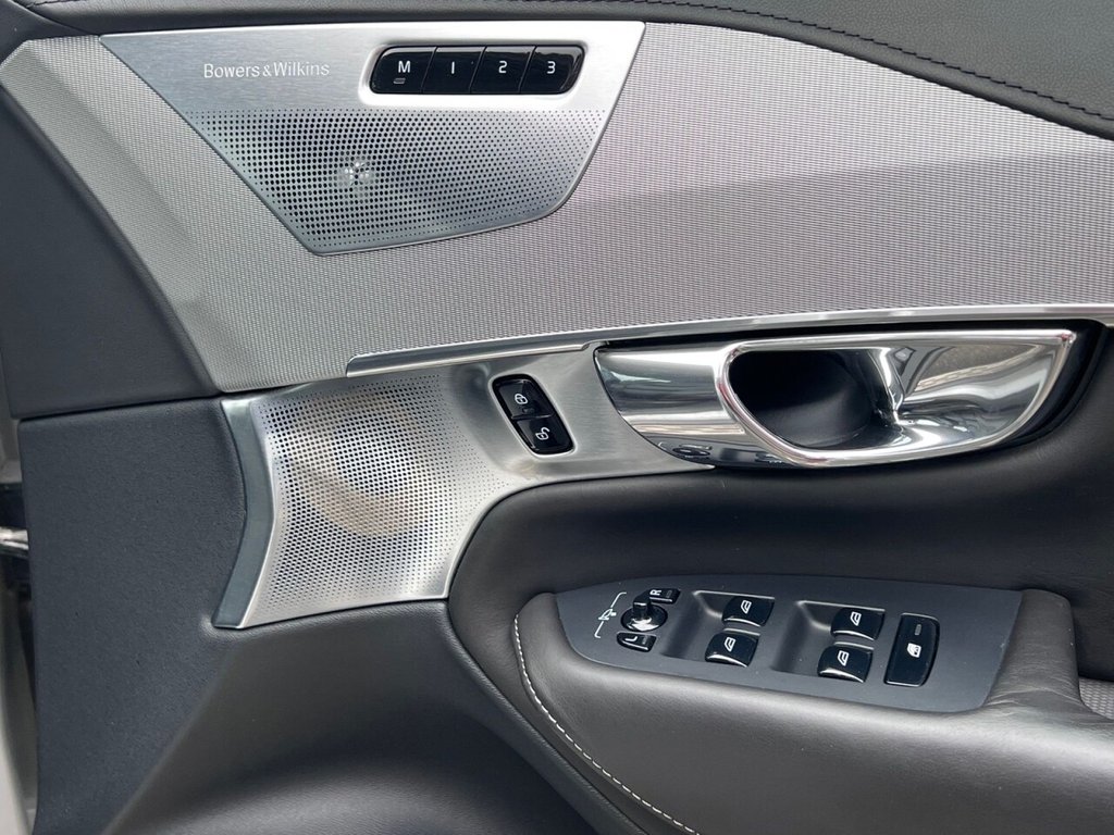 Used Volvo XC90 2016 for sale - 76783529: Photo 25