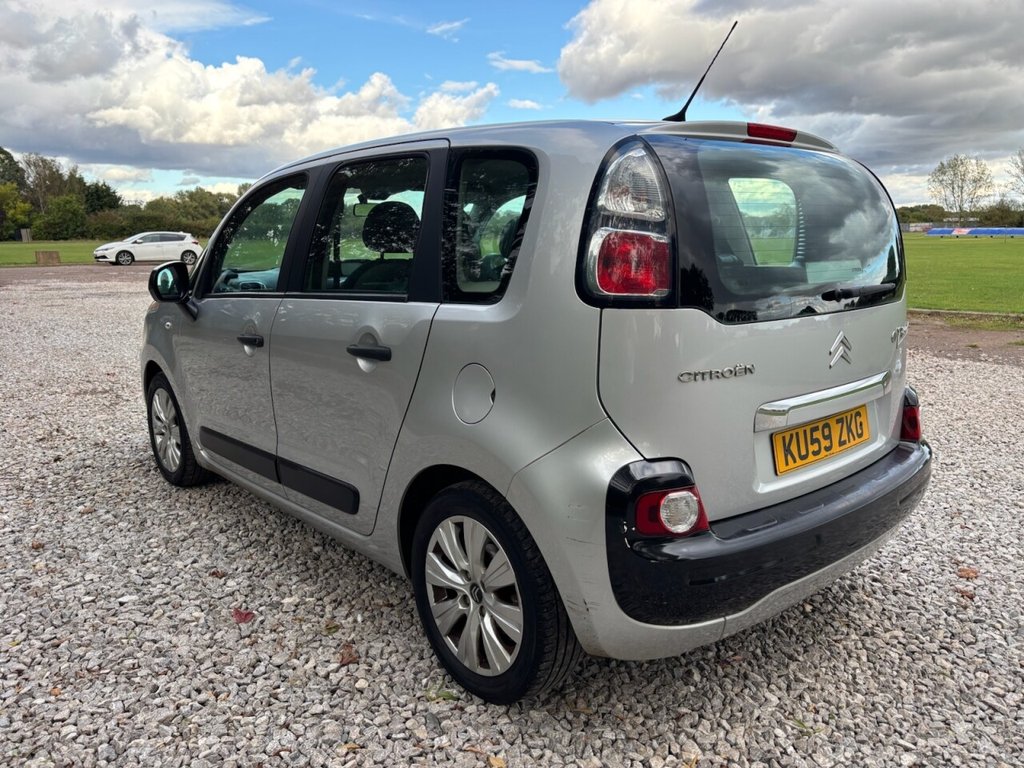 Used Citroen C3 Picasso 2009 for sale - 77211898: Photo 11