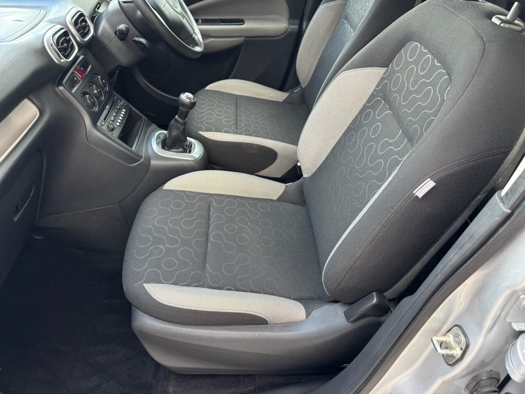 Used Citroen C3 Picasso 2009 for sale - 77211898: Photo 15