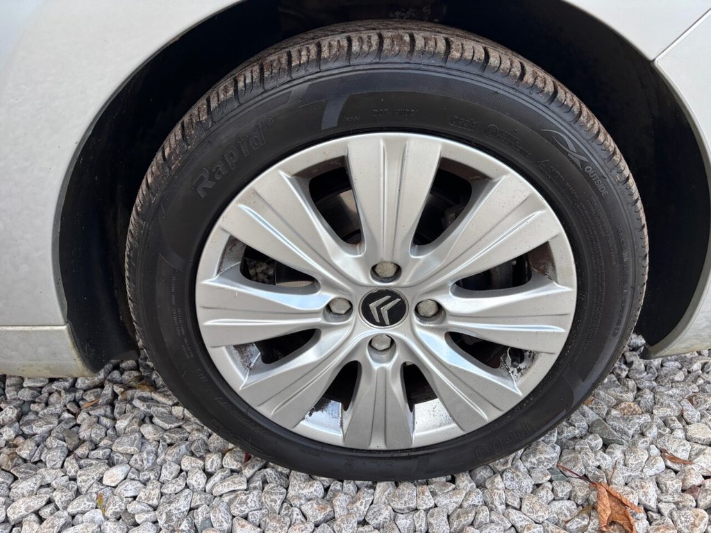 Used Citroen C3 Picasso 2009 for sale - 77211898: Photo 26