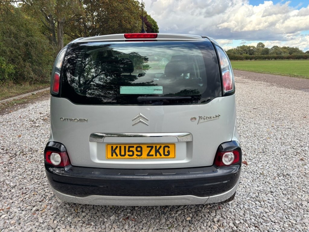 Used Citroen C3 Picasso 2009 for sale - 77211898: Photo 8