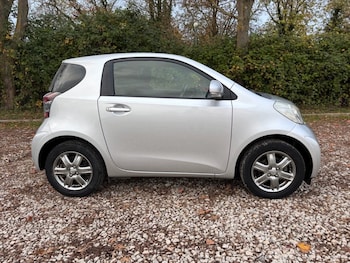 Used Toyota IQ 2012 for sale - 76783649: Photo