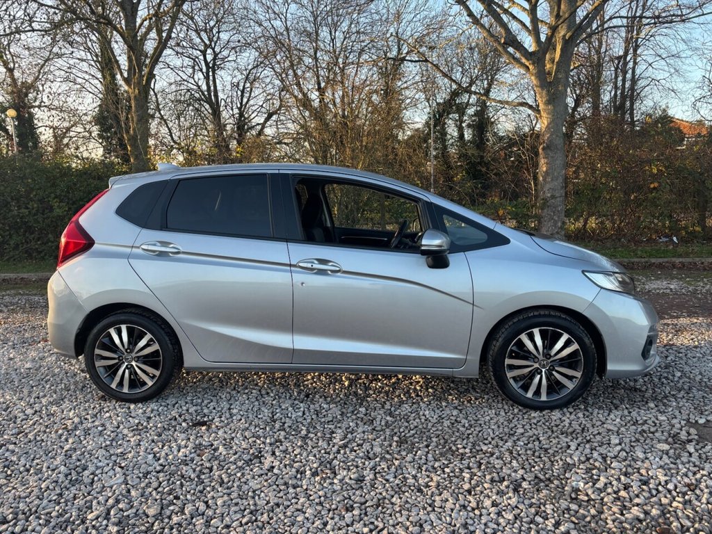 Used Honda Jazz 2019 for sale - 77990654: Photo 3