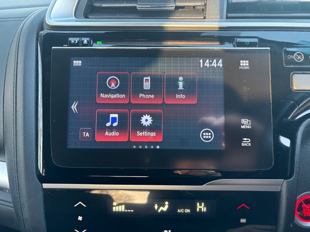 Used Honda Jazz 2019 for sale - 77990654: Photo 32