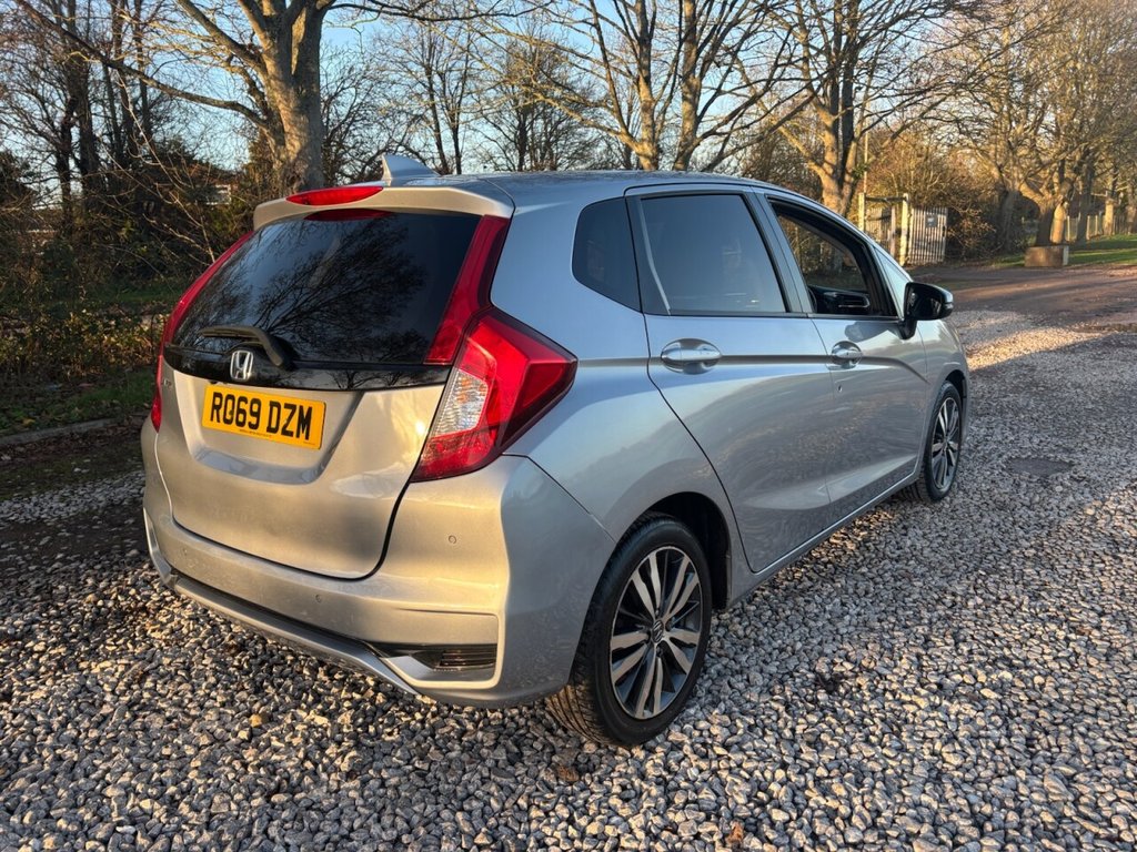 Used Honda Jazz 2019 for sale - 77990654: Photo 4