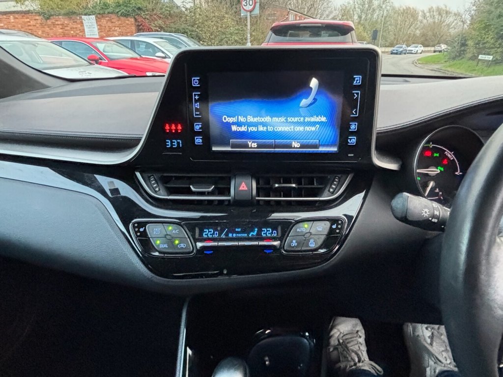 Used Toyota C-HR 2019 for sale - 76784231: Photo 14