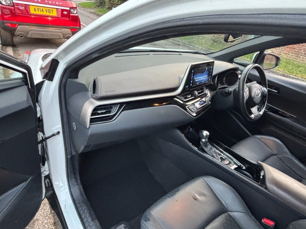 Used Toyota C-HR 2019 for sale - 76784231: Photo 15