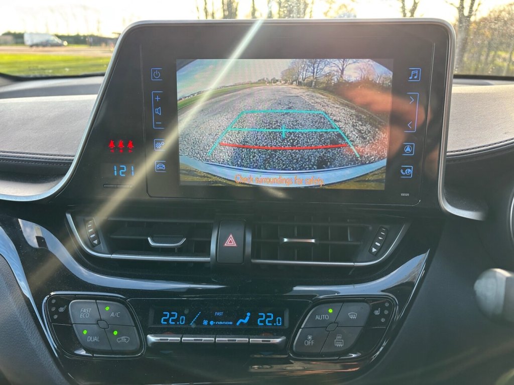 Used Toyota C-HR 2019 for sale - 76784231: Photo 35