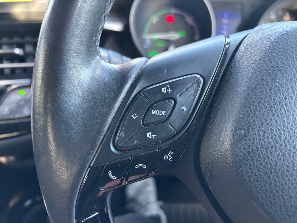 Used Toyota C-HR 2019 for sale - 76784231: Photo 39