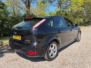 Used Ford Focus 2009 for sale - 78364115: Photo